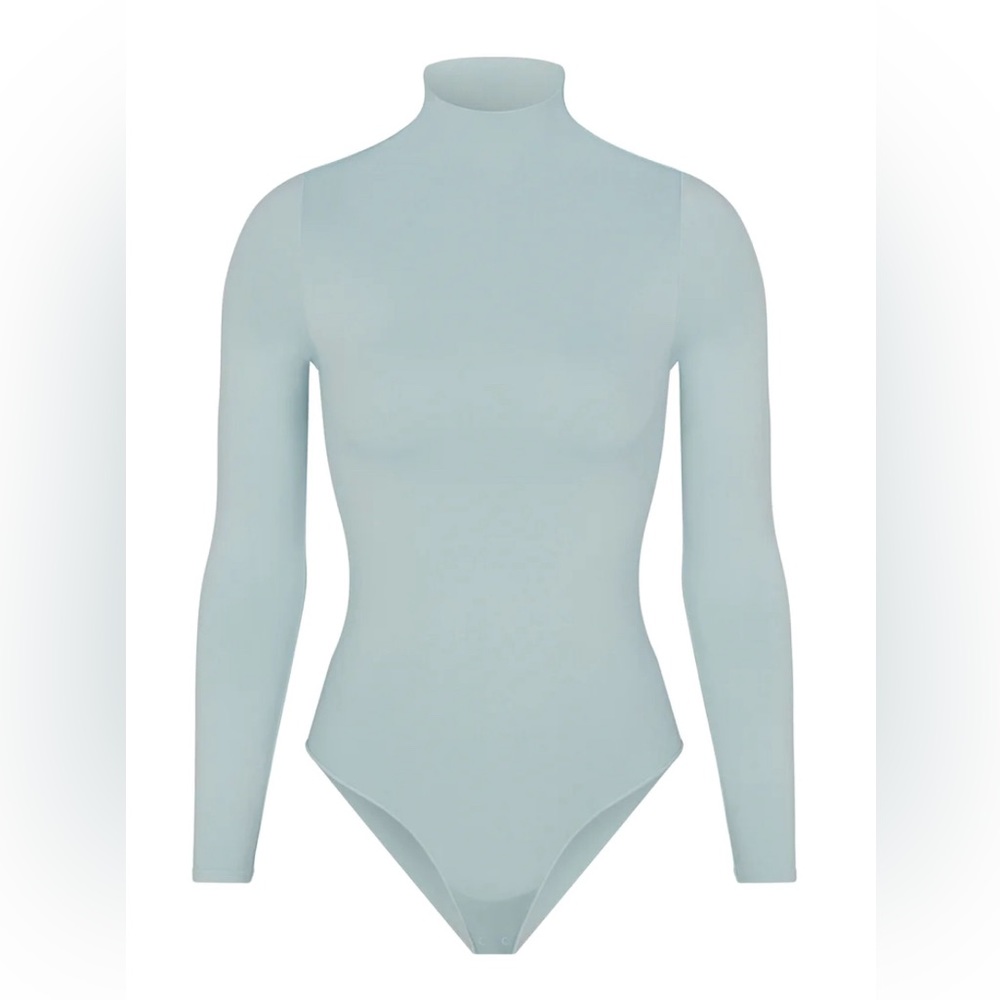 Skims Essential Mock Neck Long Sleeve Bodysuit
